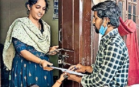 తెలంగాణలో 'గృహజ్యోతి' దరఖాస్తుల పరిశీలన.. అర్హులను గుర్తించే పనిలో అధికారులు