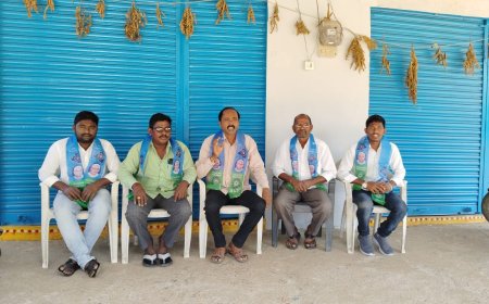 కెసిఆర్ తో సహా నాటి క్యాబినెట్ మంత్రులందరిని  అరెస్టు చేయాలి.