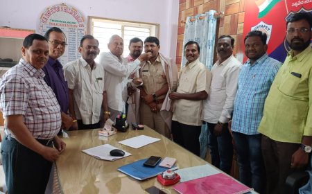 లయన్స్ క్లబ్ ఆధ్వర్యంలో నూతన ఎస్సై సత్యనారాయణ గౌడ్ కు సన్మానం    