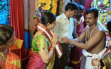 శ్రీశ్రీశ్రీ జములమ్మ అమ్మవారిని దర్శించుకున్న ఎమ్మెల్యే సతీమణి బండ్ల జ్యోతి