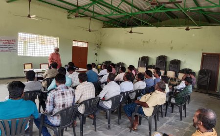 పురుగు మందుల డీలర్లు OLMS ఆన్లైన్లో చేసుకోవాలని డీలర్లకు అవగాహన కార్యక్రమం.