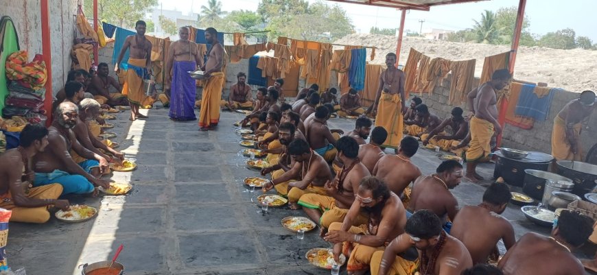 శివస్వాములకి అన్నదాన కార్యక్రమం...