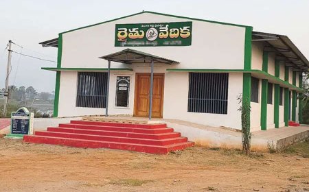 నేటి నుంచి రైతు వేదికల్లో వీడియో కాన్ఫరెన్సింగ్‌ సేవలు