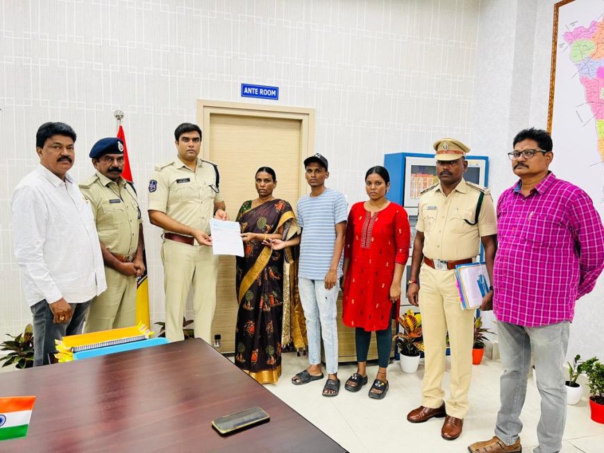 ప్రజావాణి కార్యక్రమం ద్వారా పిర్యాదులు పరిశీలించిన ఎస్పీ రాహుల్ హెగ్డే