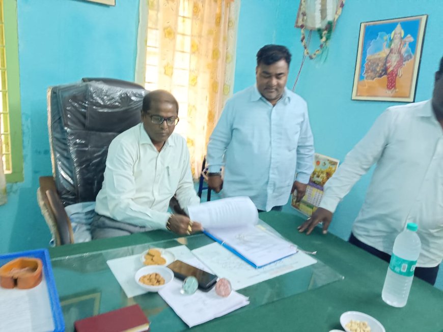 తహసిల్దార్ కార్యాలయాన్ని పరిశీలించిన ఆర్డీవో