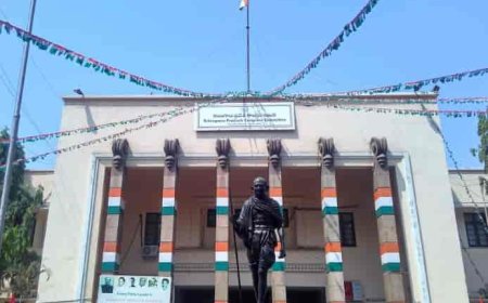 గాంధీ భవన్ సిబ్బందికి టోకరా వేసిన సైబర్ నేరగాళ్లు