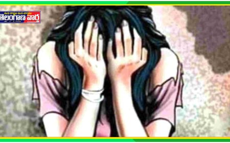 వ్యభిచార గృహం పై 5వ టౌన్ పోలీస్ దాడి