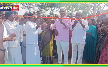 శ్రీశ్రీశ్రీ మద్దిలేటి స్వామి ద్వారకాన్ని ప్రారంభించిన ఎమ్మెల్యే .