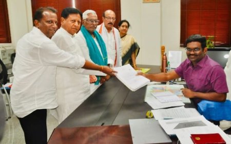 కాంగ్రెస్ ఎంపీ అభ్యర్థిగా నామినేషన్ దాఖలు చేసిన తాటిపర్తి జీవన్ రెడ్డి