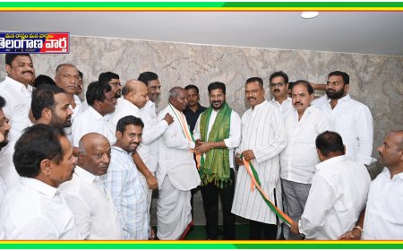 మాజి హౌసింగ్ కార్పొరేషన్ చైర్మన్ భూమి రెడ్డి కాంగ్రెస్ లో చేరిక