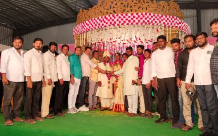 ఎమ్మెల్యే మందుల సామేల్ నూతన వధూవరులకు 10.వేలు రు" ఆర్థిక సహాయం