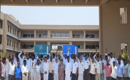 కలెక్టర్ కార్యాలయంలో అఖిలపక్షం వినతి