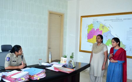 శాంతి భద్రతలకు సంబందించిన ప్రతి ఫిర్యాదు పై వెంటనే చర్యలు తీసుకోవాలి