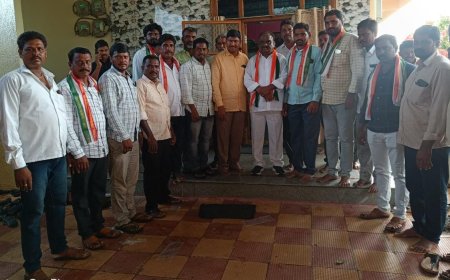 ఎమ్మెల్యే సమక్షంలో వల్లాల గ్రామంలో బీఆర్ఎస్ పార్టీని వీడి కాంగ్రెస్ లో చేరిక