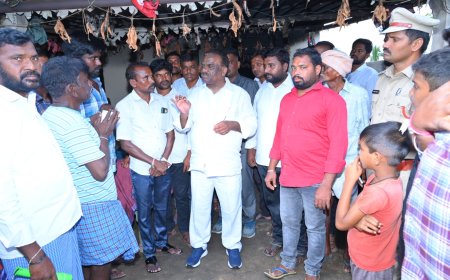 బాధిత కుటుంబానికి ఎమ్మెల్యే పరామర్శ.