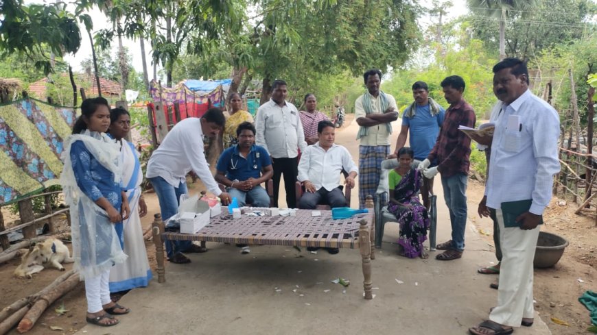 ఐటిడిఎ డిప్యుటీ డిఎం ఎచ్ఓ వైద్య శిబిరం సందర్శన