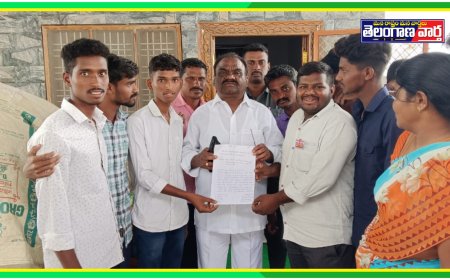 పెండింగ్ లో ఉన్న స్కాలర్షిప్లు ఫీజు రియంబర్స్మెంట్స్ వెంటనే విడుదల చేయాలి!