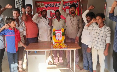 ఘనంగా దొడ్డి కొమురయ్య 78వ వర్థంతి.
