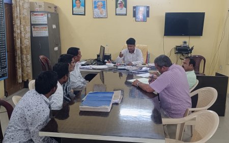 మీసేవ ఆపరేటర్లు ప్రభుత్వ నిర్ణయించిన ధర మాత్రమే వసూలు చేయాలి....... తాసిల్దార్ ఆంజనేయులు