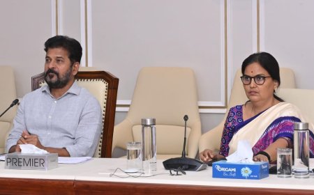 హైడ్రా విధివిధానాలపై అధికారులకు పలు సూచనలు చేసిన సీఎం.