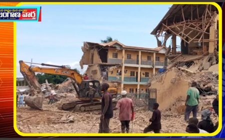 స్కూల్ భవనం కూలి::22 మంది విద్యార్థులు మృతి