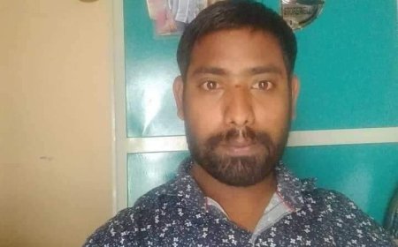 స్మిత సబర్వాల్ పై చర్యలు తీసుకోవాలి