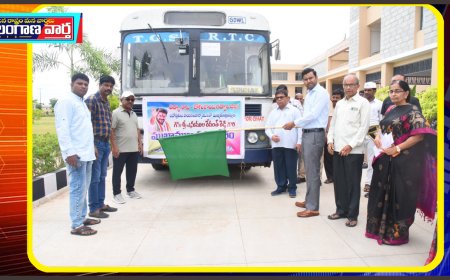 ఉపాధ్యాయులు బయలుదేరే బస్సులను  జెండా ఊపి ప్రారంభించిన