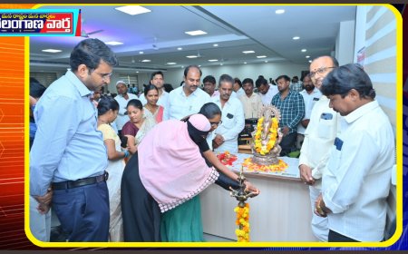 చేనేత దుస్తులు ధరిద్దాం చేనేత కార్మికులను కాపాడుదాం .