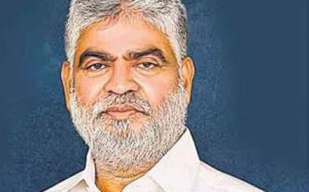 తెలంగాణ పెద్ద  పేద రైతు అసెంబ్లీ స్పీకర్ ప్రసాద్ కుమార్ కి 1లక్ష 50 వేలు రుణమాఫీ