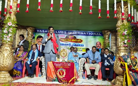 ప్రతి క్లబ్లో పేదవారికి ఐదు వేల రూపాయలు అందజేస్తాం