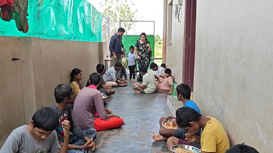 కోదాడ మానసిక వికలాంగుల కేంద్రంలో అన్నదాన కార్యక్రమం