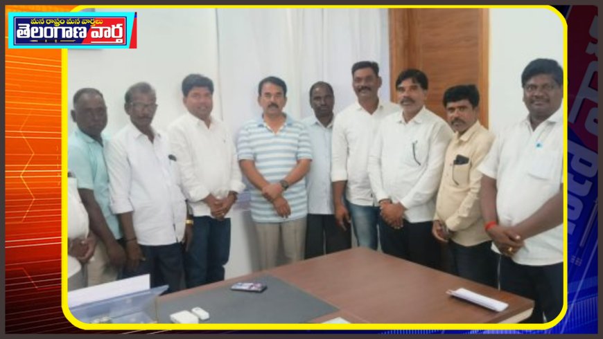 జూపల్లి కృష్ణారావును కలిసిన శ్రీశైలం నిర్వహిహితులు