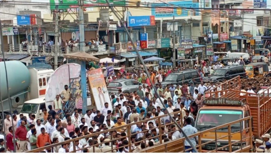 తిరుమలగిరిలో ఘర్షణ పలువురికి గాయాలు