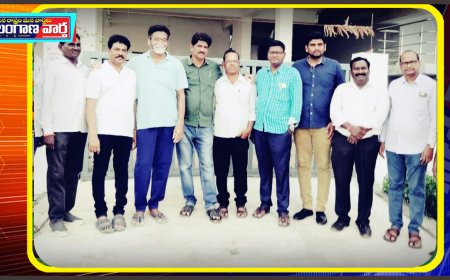 వరద బాధితుల సహాయానికి మేమున్నాం