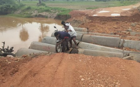 ప్రయాణం నరకం! పట్టించుకోని వైనం