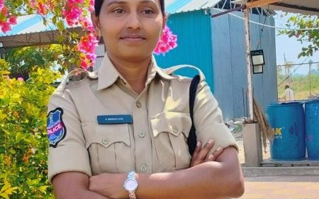 రోడ్డు ప్రమాదంలో మృతి చెందిన మహిళ కానిస్టేబుల్  మరణం  పట్ల  సంతాపం వ్యక్తం చేసిన