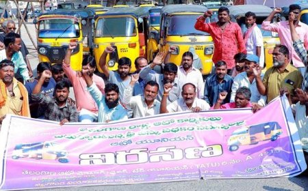 ఈనెల 22న హైదరాబాద్లో ఆటో యూనియన్ల మహాధర్నా 