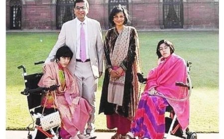 ఇద్దరు కుమార్తెలు "మహి" మరియు "ప్రియాంక" తమతండ్రి పనిచేసే ప్రదేశానికి వెళ్లాలని కోరుకున్నారు.