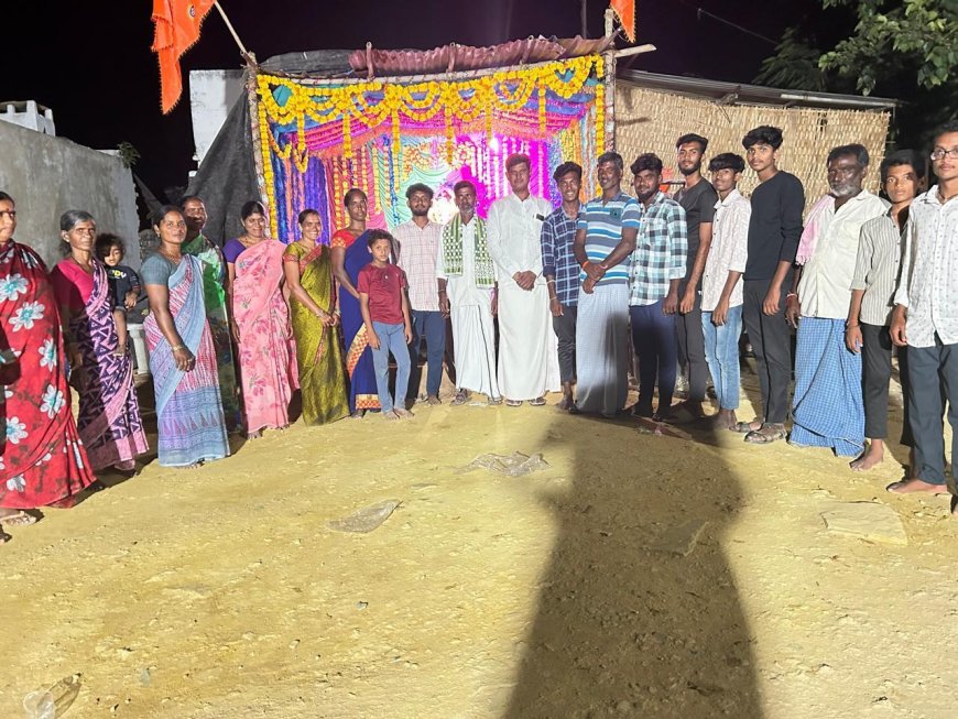గణనాథుని దర్శించుకున్న మాజీ సర్పంచ్ మామిళ్ళపల్లి చక్రవర్తి