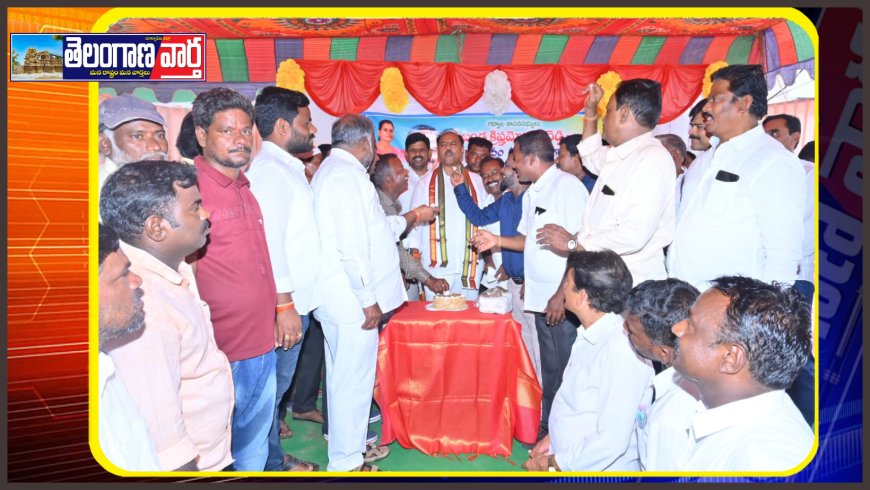 ఎమ్మెల్యే జన్మదిన సందర్భంగా అన్నదాన కార్యక్రమం నిర్వహించిన కౌన్సిలర్ .