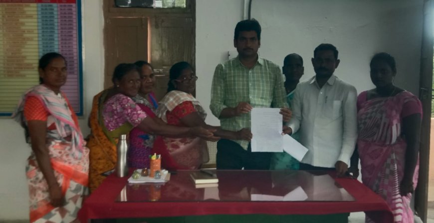 కాంట్రాక్ట్  ఔట్సోర్సింగ్  విధానాన్ని రద్దు చేయాలి  సి ఐ టి యు