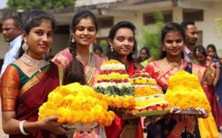 తెలంగాణ ప్రతీక బతుకమ్మ విశిష్ఠత తెలుసా