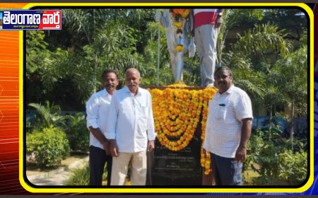 **గాంధీ జయంతి వేడుకల్లో పాల్గొన్న ఎర్నేని**