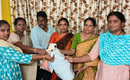 నిరుపేదలకు వంట సామాగ్రి చీరలకు దుప్పట్లు పంపిణీ"ఈదులపురం కాంగ్రెస్ ఉపాధ్యక్షుడు భూక్య సురేష్