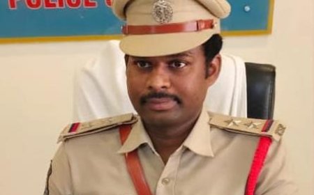 ఉదారత చాటుకున్న గద్వాల పట్టణ ఎస్సై
