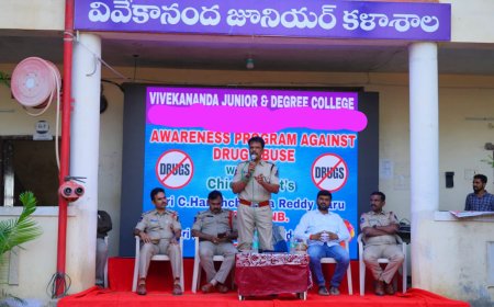 డ్రగ్స్ నిర్మూలనలో విద్యార్థులు భాగస్వాములు కావాలి. డి.ఎస్.పి హరిచంద్ర రెడ్డి