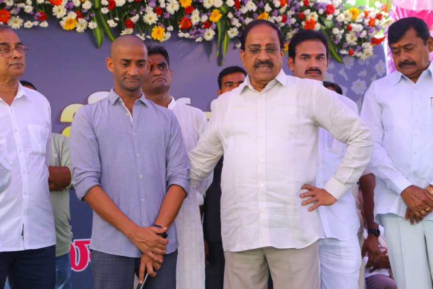 దశదినకర్మకు హాజరైన మంత్రి తుమ్మల