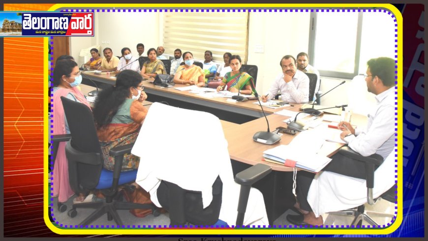 వైద్య సేవల పట్ల నిర్లక్ష్యం గా నిర్వహిస్తే కఠిన చర్యలు కలెక్టర్.