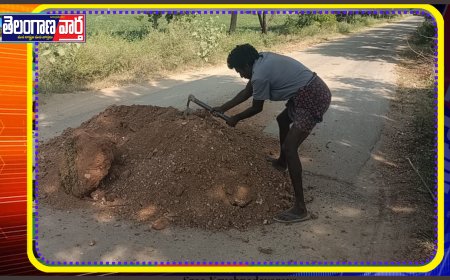 వేముల స్టేజి నుండి వేముల గ్రామ వరకు మట్టితో గుంతలు పూడ్చిన బిజెపి నాయకులు.