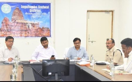 గ్రూప్-3 పరీక్షలను పకడ్బందీగా నిర్వహించాలి జిల్లా కలెక్టర్ బి.ఎమ్.సంతోష్